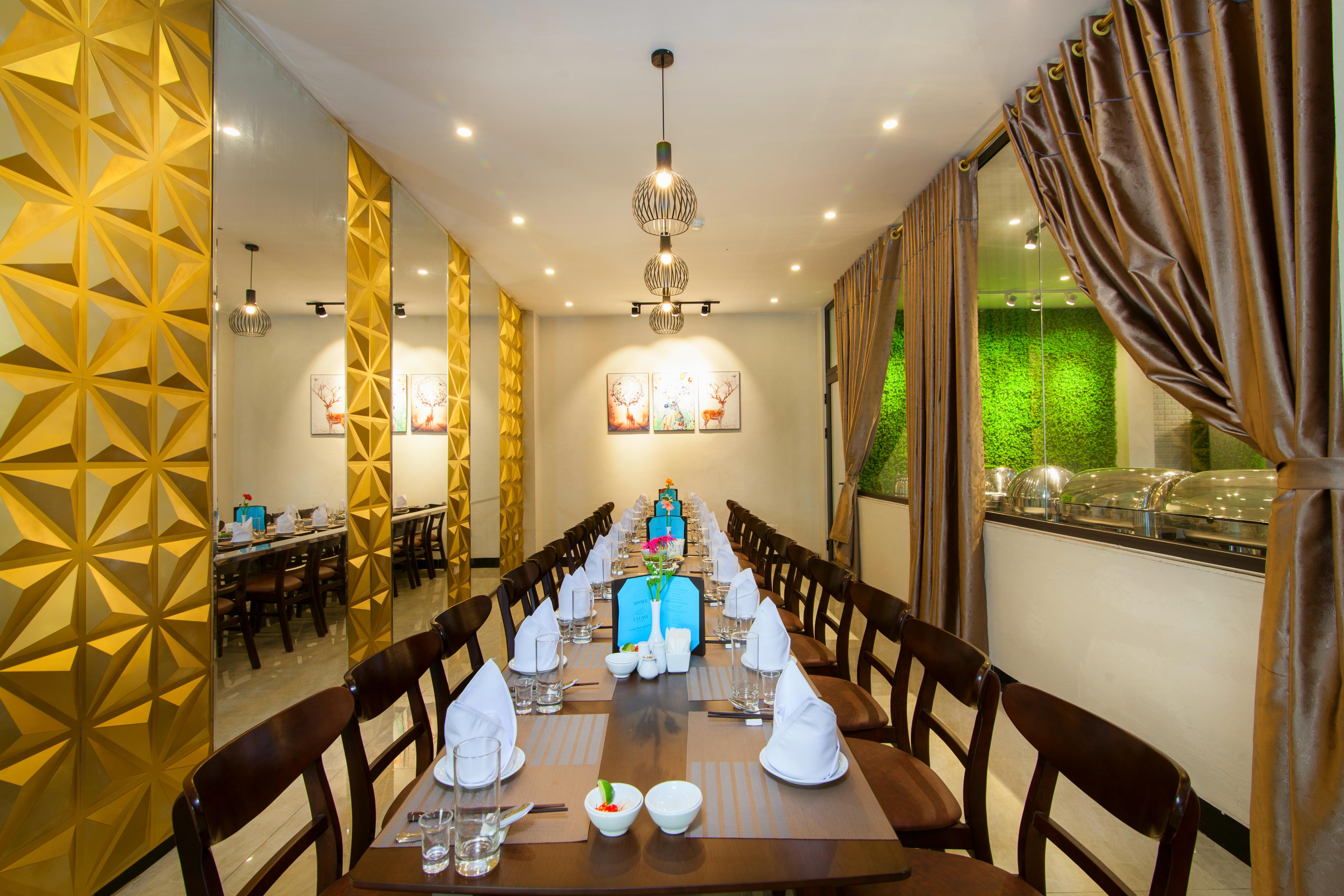 Lacasa Hotel