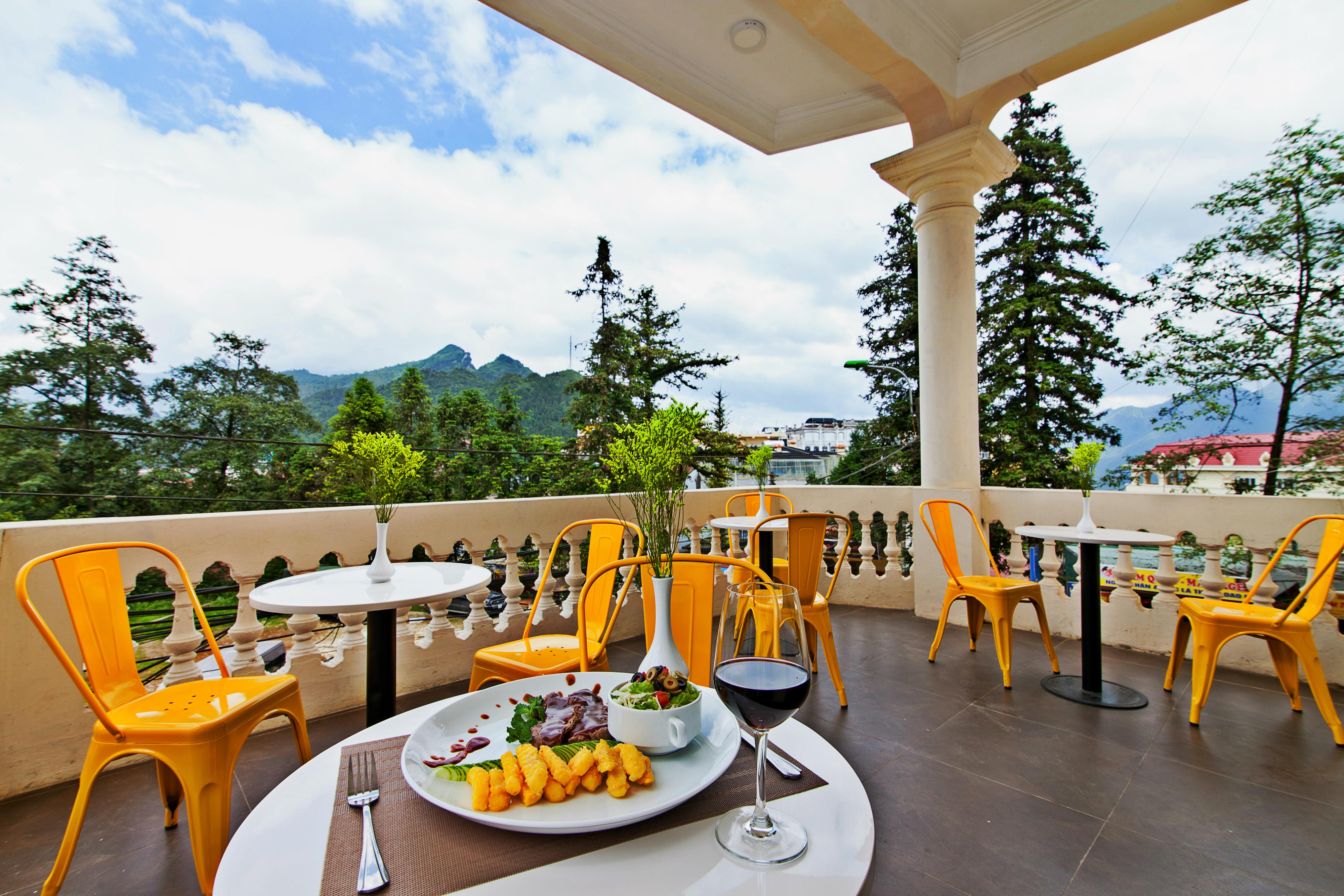 Hotel Lacasa 3*