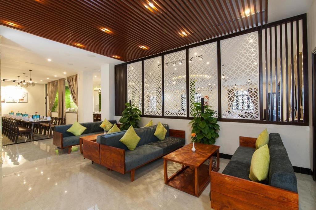 Lacasa Hotel 3*