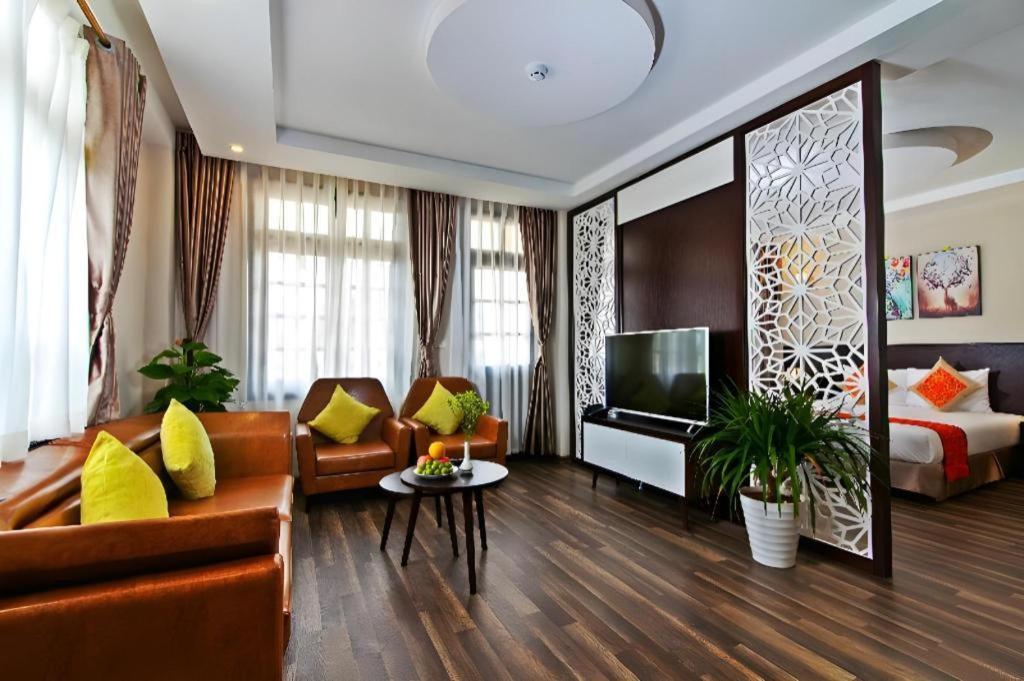 Hotel Lacasa 3*